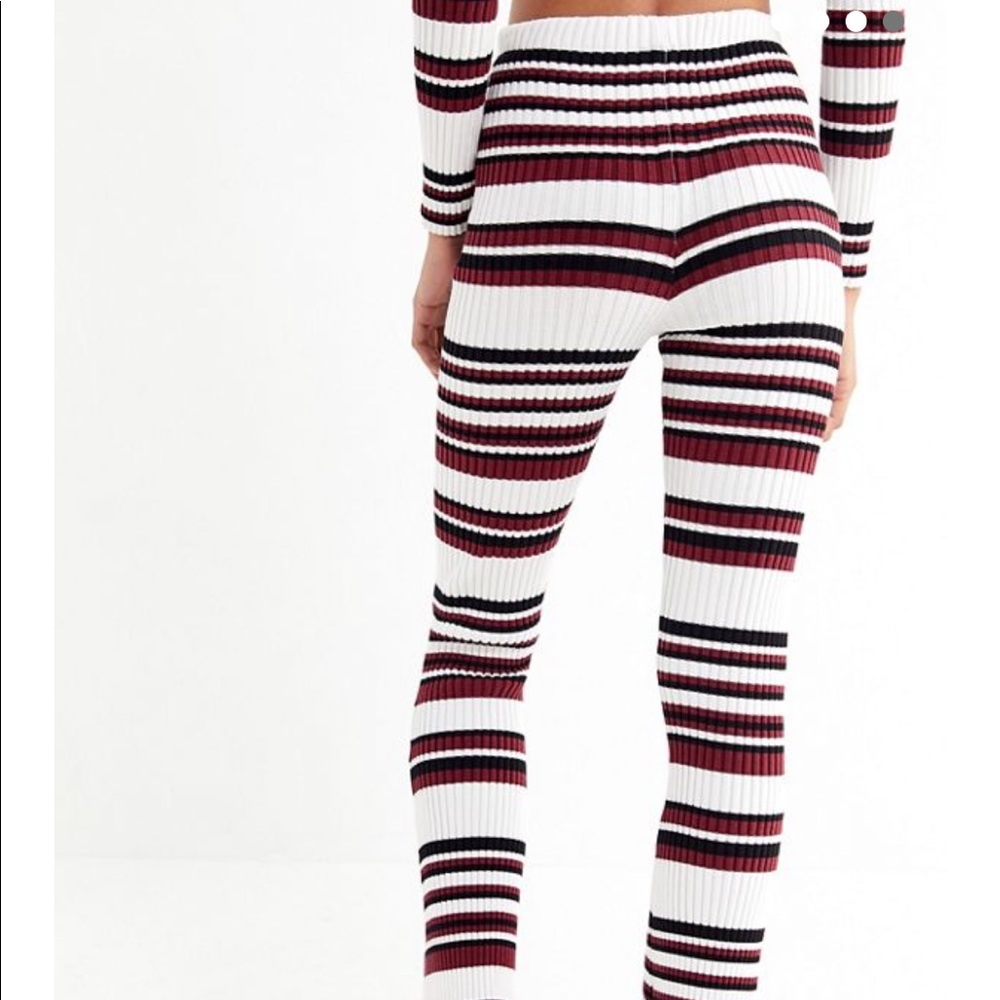 UO Marie Ribbed Puddle Pant - Picture 2 of 8